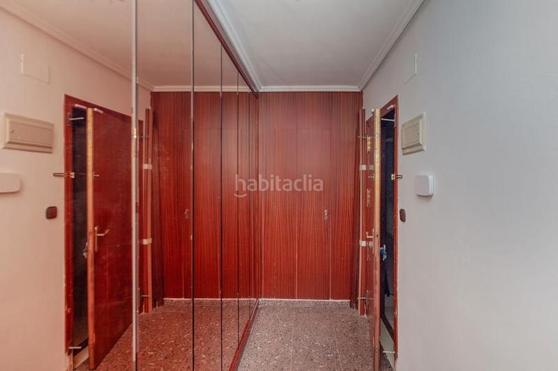 Foto aadd38c8-7be9-4137-a946-c7d74facd373. Appartamento in Barrio Benicalap Valencia