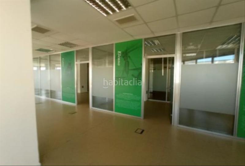 Foto 997970fc-941e-49f8-918b-6affd4a156ed. Location bureau dans Aljamar Tomares