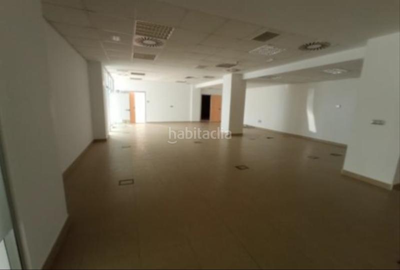 Foto 1a05f8a7-8af6-4150-b1c0-1f62bd3c80af. Miete büro in Aljamar Tomares