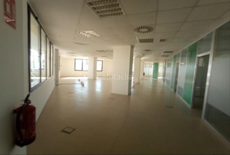 Foto 4fe5921d-c1ea-4c0c-a93e-9e78a462bc8a. Miete büro in Aljamar Tomares