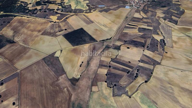 Foto 30de5f76-f9a0-4987-9855-641ab63f62de. Finca rústica a Almanza