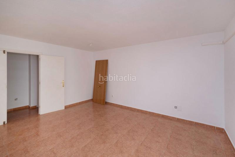 Foto 0c356b5b-c7a0-4858-aadd-91964c7b4728. Pis amb piscina a Haygon-Universidad Sant Vicent del Raspeig