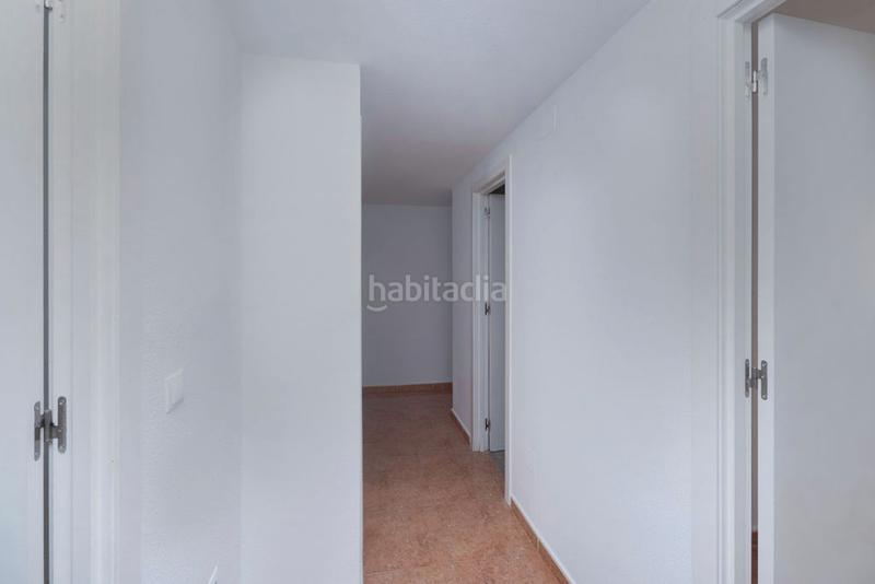 Foto 213a3992-5545-47e2-80c1-971f7ebe2438. Pis amb piscina a Haygon-Universidad Sant Vicent del Raspeig