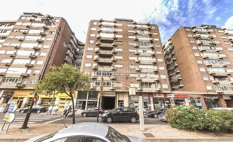 Foto 5c600491-d57e-451b-bef9-2f3d7a4cc053. Local comercial solvia inmobiliaria locales en Campo Grande Valladolid