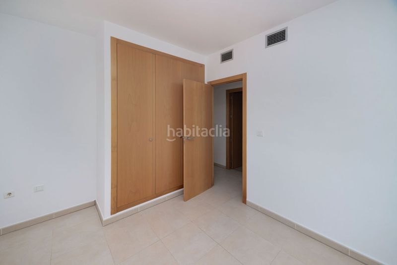Foto b212c981-e62c-4ddc-b2e6-6f91a34bdb2d. Pis amb aparcament piscina a PAU 5 Alicante