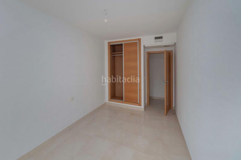 Foto 14f5baea-fc90-4295-9e1c-c5bc91645a6f. Pis amb piscina a Benisaudet Alicante