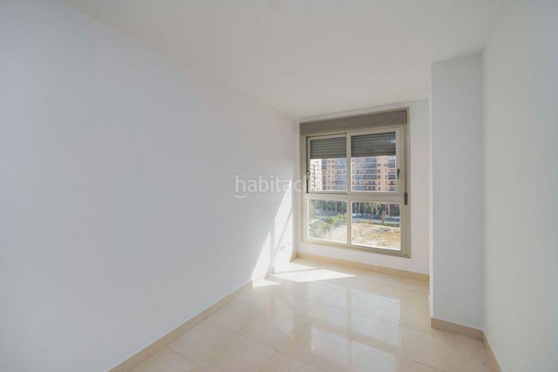 Foto 275efdd3-b95c-47a1-a247-586900bcb4f6. Pis amb piscina a Benisaudet Alicante