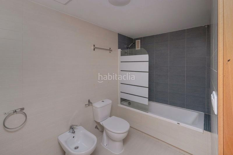 Foto 390c56ab-3447-46e4-8003-1ca962eb31c9. Pis amb piscina a Benisaudet Alicante