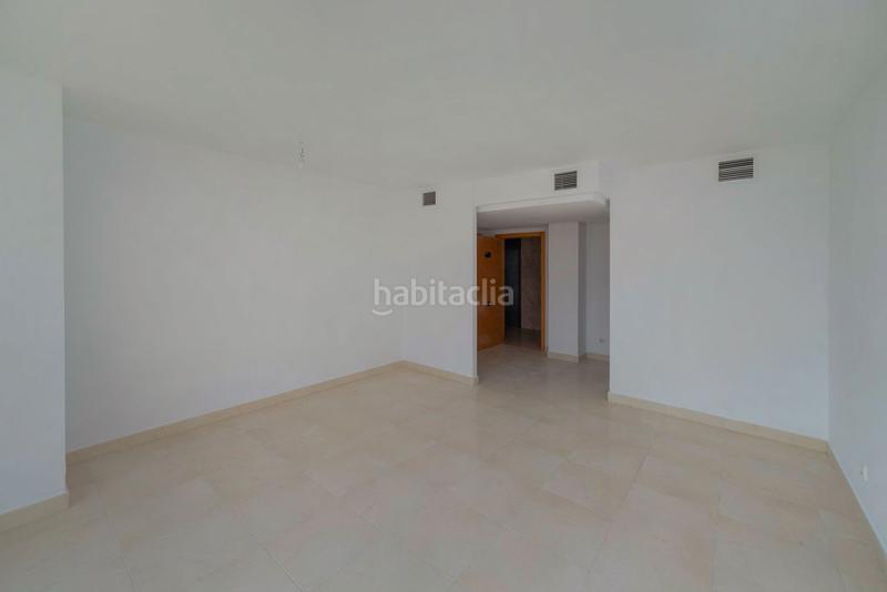 Foto 6db517f0-e709-4c67-8061-e177189c68bd. Pis amb piscina a Benisaudet Alicante