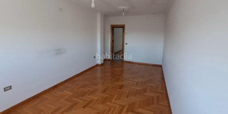 Foto 72c48490-d015-4f99-9ec0-31b0d33bc75f. Pis a Fonsagrada (A)