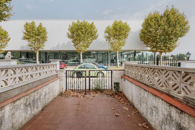 Foto df3687cd-d780-4b17-9de6-d6743a76bbd6. Chalet in Sant Maurici Empuriabrava