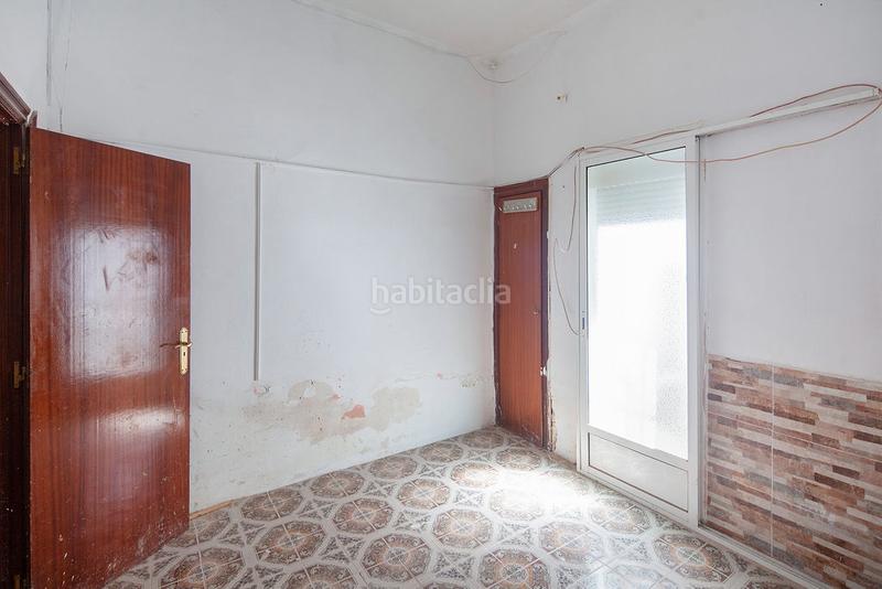 Foto 25874960-4f1e-4eeb-b32c-182156a5b989. Pis a La Gavarra Cornellà de Llobregat