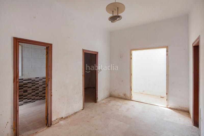 Foto 9414787b-c5cc-4d42-8aa1-78de9253d88b. Pis a La Gavarra Cornellà de Llobregat