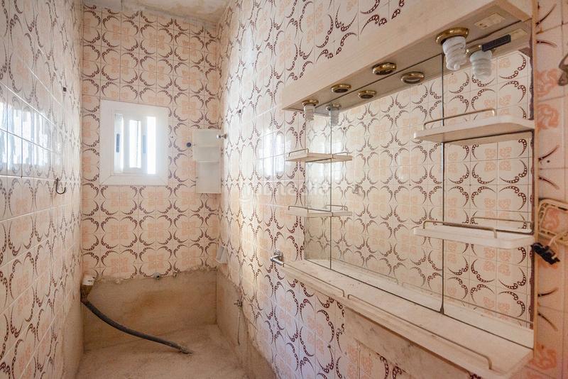 Foto 94c0ba55-b91a-4cb4-af14-74d2f1f5f143. Pis a La Gavarra Cornellà de Llobregat