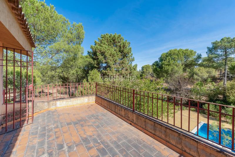 Foto eb1d50c4-8d3c-45ab-bc76-ed3760169e19. Chalet solvia inmobiliaria chalet independiente en Córdoba