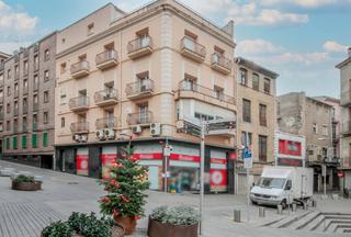 Pis  C/ serarols. Solvia inmobiliaria  piso manresa