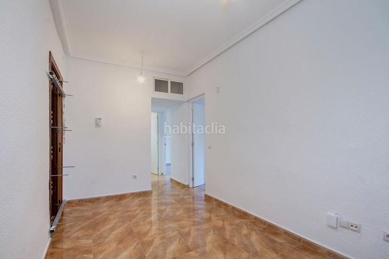 Foto 63a1b137-abe6-4d0c-99f1-b9f82f700717. Piso solvia inmobiliaria piso en Comillas Madrid