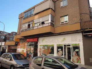 Appartement  C/ de castillejos. Solvia inmobiliaria  piso fuenlabrada
