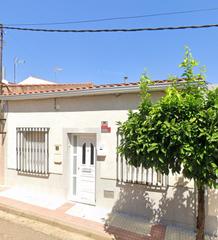 Chalet  C/ ramón carande. Solvia inmobiliaria  casa albuera la
