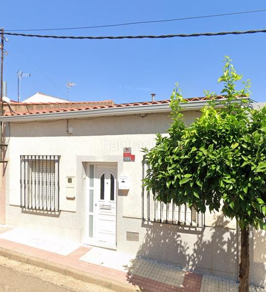 Foto b4fec245-7ea5-4637-98af-06b7f133c777. Chalet in Albuera (La)