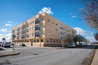 Appartement  C/ airen. Solvia inmobiliaria  piso tomelloso