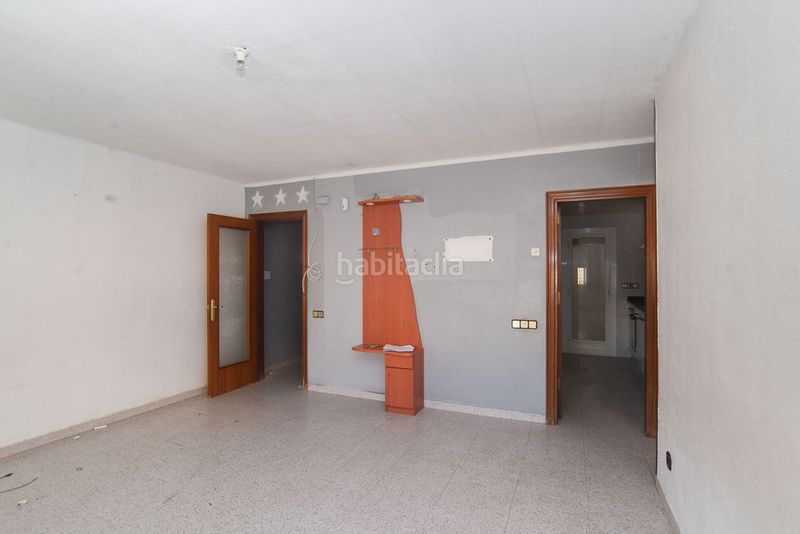 Foto 8e1dd90d-8a1b-40fc-a854-d5936bb6e15a. Pis a Sant Pere Nord Terrassa