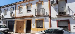 Maison jumelée  C/ maestro luis buenosvinos. Solvia inmobiliaria  chalet adosado bujalance