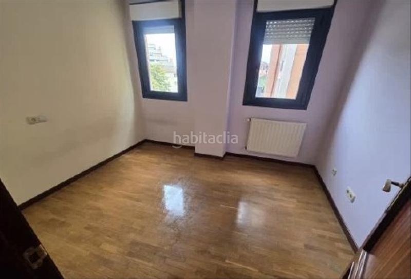 Foto 39b0ce96-d14f-419d-80bf-a62ec19c4d01. Piso solvia inmobiliaria piso en Centro Avilés