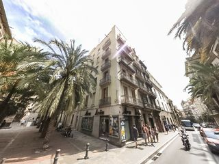 Pis  C/ gran de gracia. Solvia inmobiliaria  piso barcelona