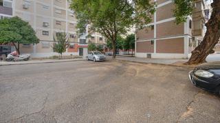 Pis  Pz. vicente pastor. Solvia inmobiliaria  piso sevilla