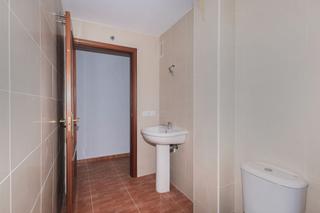 Appartement  C/ orellana. Solvia inmobiliaria  piso don benito