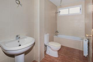 Pis  C/ orellana. Solvia inmobiliaria  piso don benito