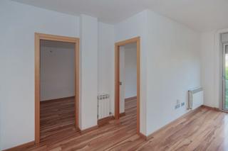 Etagenwohnung  C/ rafael casanovas. Solvia inmobiliaria  piso viladecans