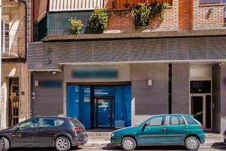 Locale commerciale  Av alcalde porqueres. Solvia inmobiliaria  locales lleida