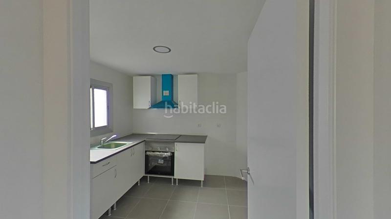 Foto 966158b9-90f0-4c44-838e-f82e32d671bb. Pis a Singuerlín Santa Coloma de Gramenet