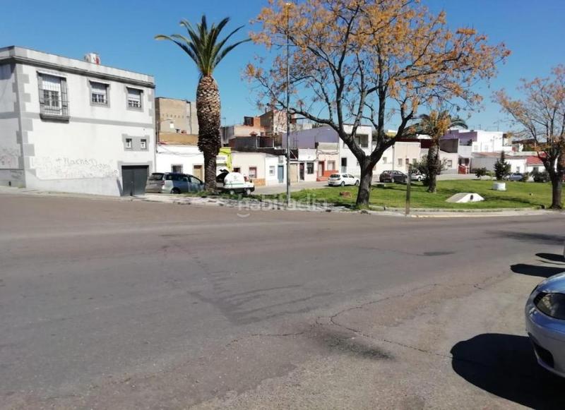 Foto c2d21813-2638-4ffe-9083-9dbcaba3e053. Xalet a La Estación Badajoz