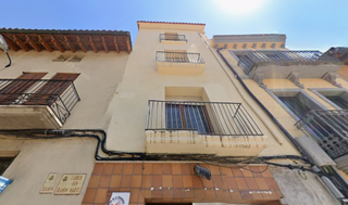 Chalet  C/ plaça major. Solvia inmobiliaria  casa roda de ter