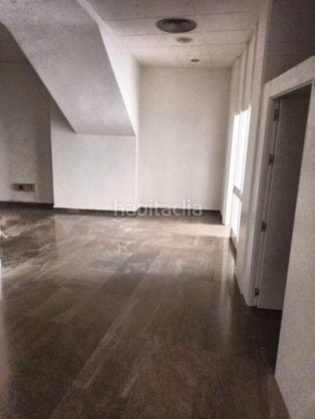 Foto 260c1811-20cf-4e75-86c5-f99b55837a65. Rent office space in Puerta de Murcia-Colegios Ocaña