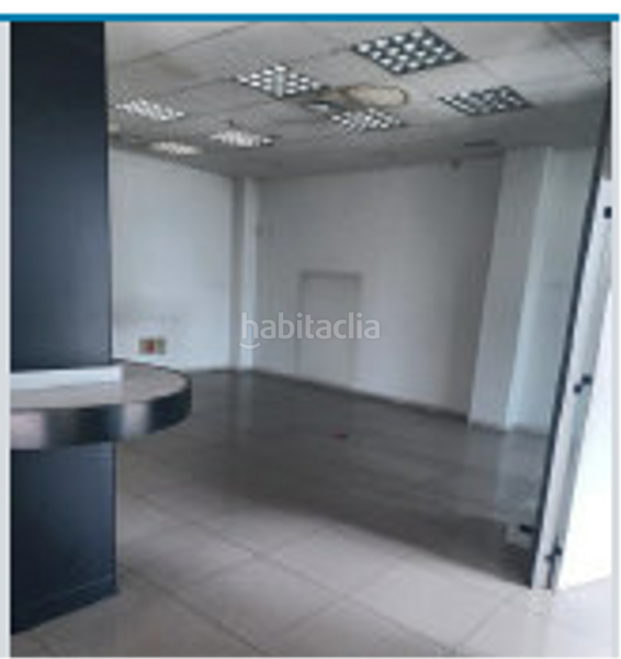 Foto f689a2d6-512c-41d9-8df2-9020c943396f. Alquiler local comercial solvia inmobiliaria locales en Armilla