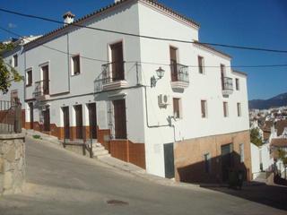 Etagenwohnung  C/ alta. Solvia inmobiliaria  piso prado del rey