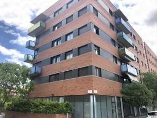 Lloguer Local Comercial  C/ amadeu vives. Solvia inmobiliaria  locales manresa