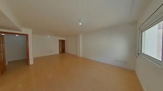 Appartement  C/ rovira de dalt. Solvia inmobiliaria  piso lloret de mar