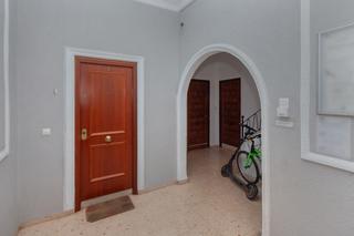 Pis  C/ barrio de la la luz. Solvia inmobiliaria  piso valencia