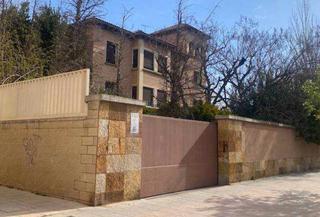 Xalet  Av nuestra señora del pilar. Solvia inmobiliaria  chalet independiente binéfar