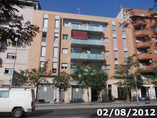 Flat  C/ consell de cent. Solvia inmobiliaria  piso barberà del vallès