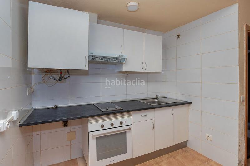 Foto 6d609d1f-cbc3-40fe-a23d-88d6f117294f. Pis amb aparcament a Centro Aranjuez