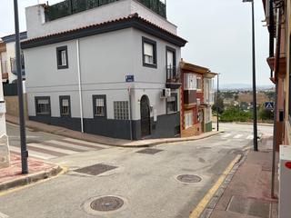 Chalet  C/ urogallo. Solvia inmobiliaria  casa cártama