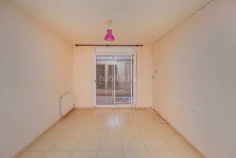 Foto 1f3f99d4-b6af-4fda-bd15-1ceae36b6dbc. Flat in Creu de la Mà Figueres