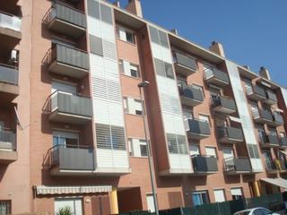 Pis  C/ migdia. Solvia inmobiliaria  piso figueres