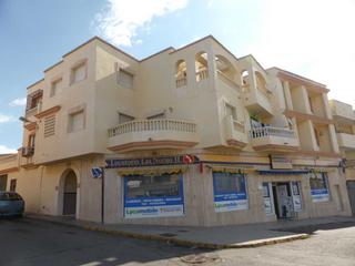 Piso  C/ san gabriel. Solvia inmobiliaria  piso ejido el